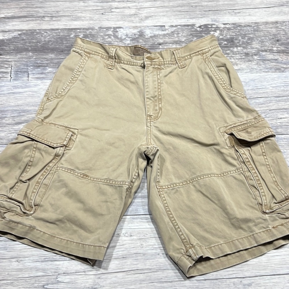 Men’s Khaki Cargo Shorts